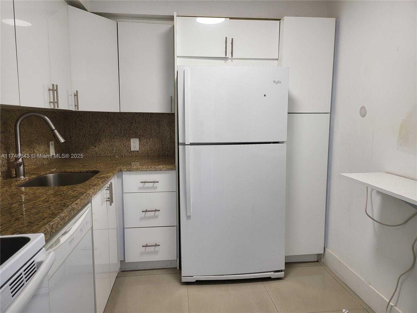 Small Image of 20301 WEST COUNTRY CLUB DR #922, Aventura Number 9