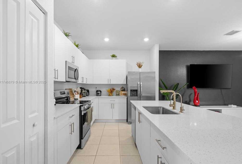 Small Image of 12846 SOUTH WEST 243RD ST #N/A, Homestead Number 7