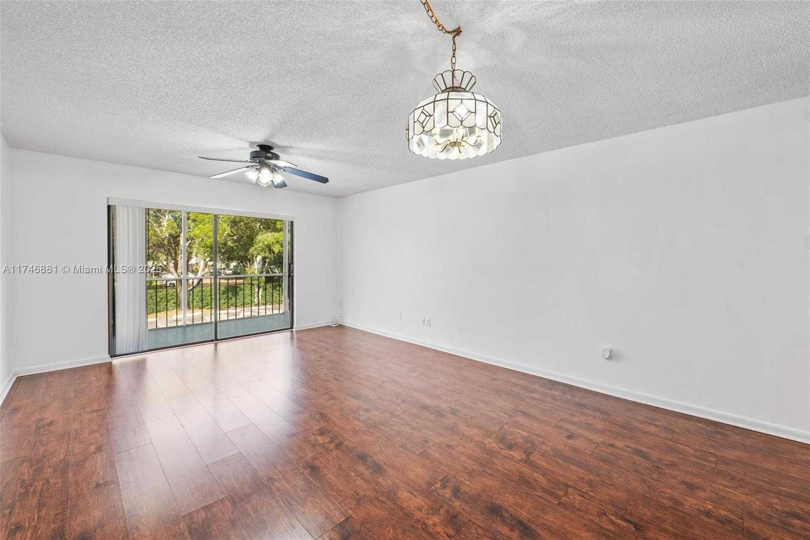 Small Image of 8901 NORTH NEW RIVER CANAL RD #14W, Plantation Number 5