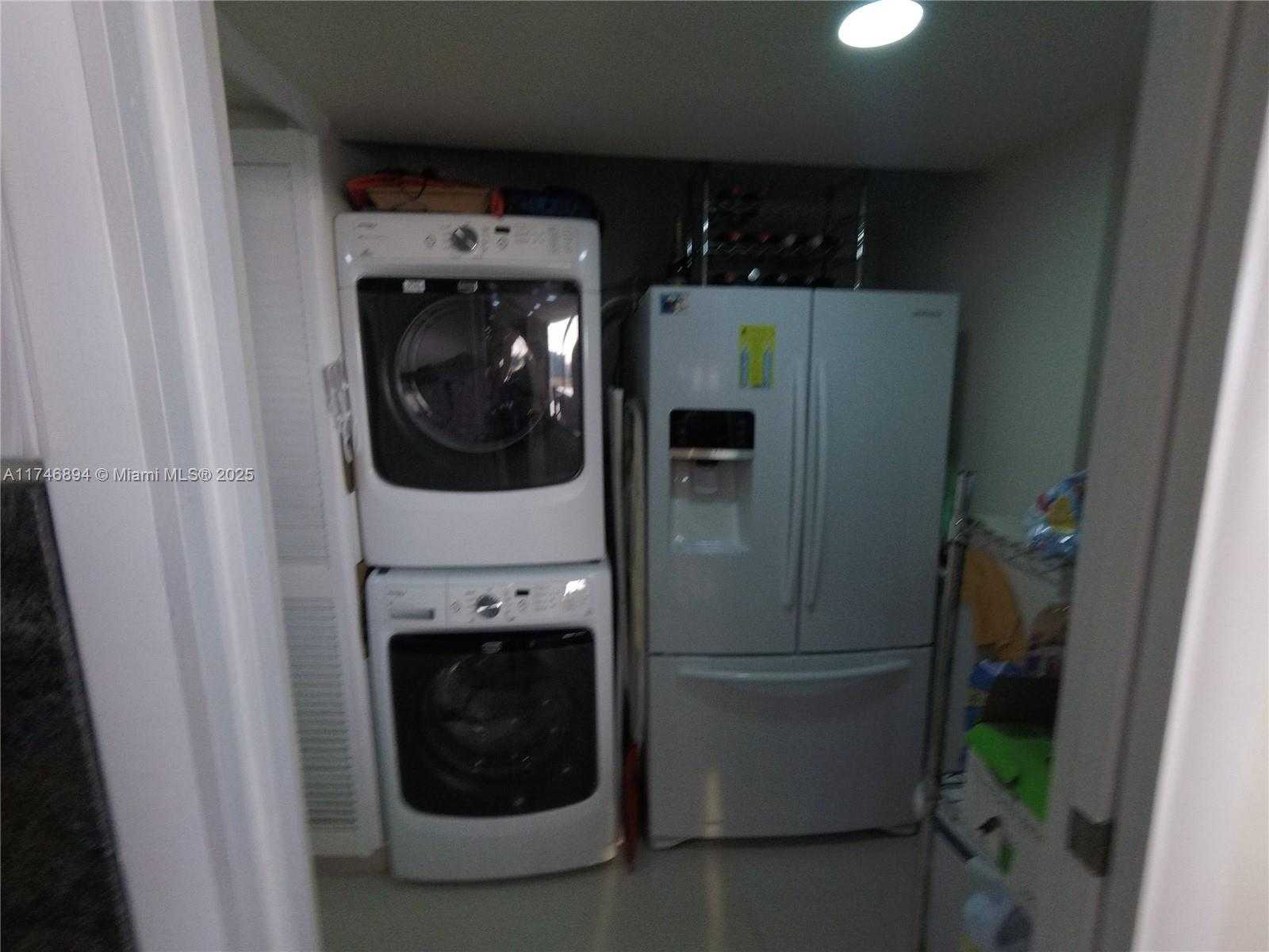 Imagen de Pequeño Objeto