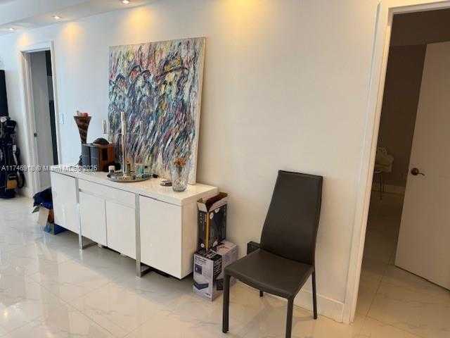 Small Image of 5401 COLLINS AVE #628, Miami Beach Number 22