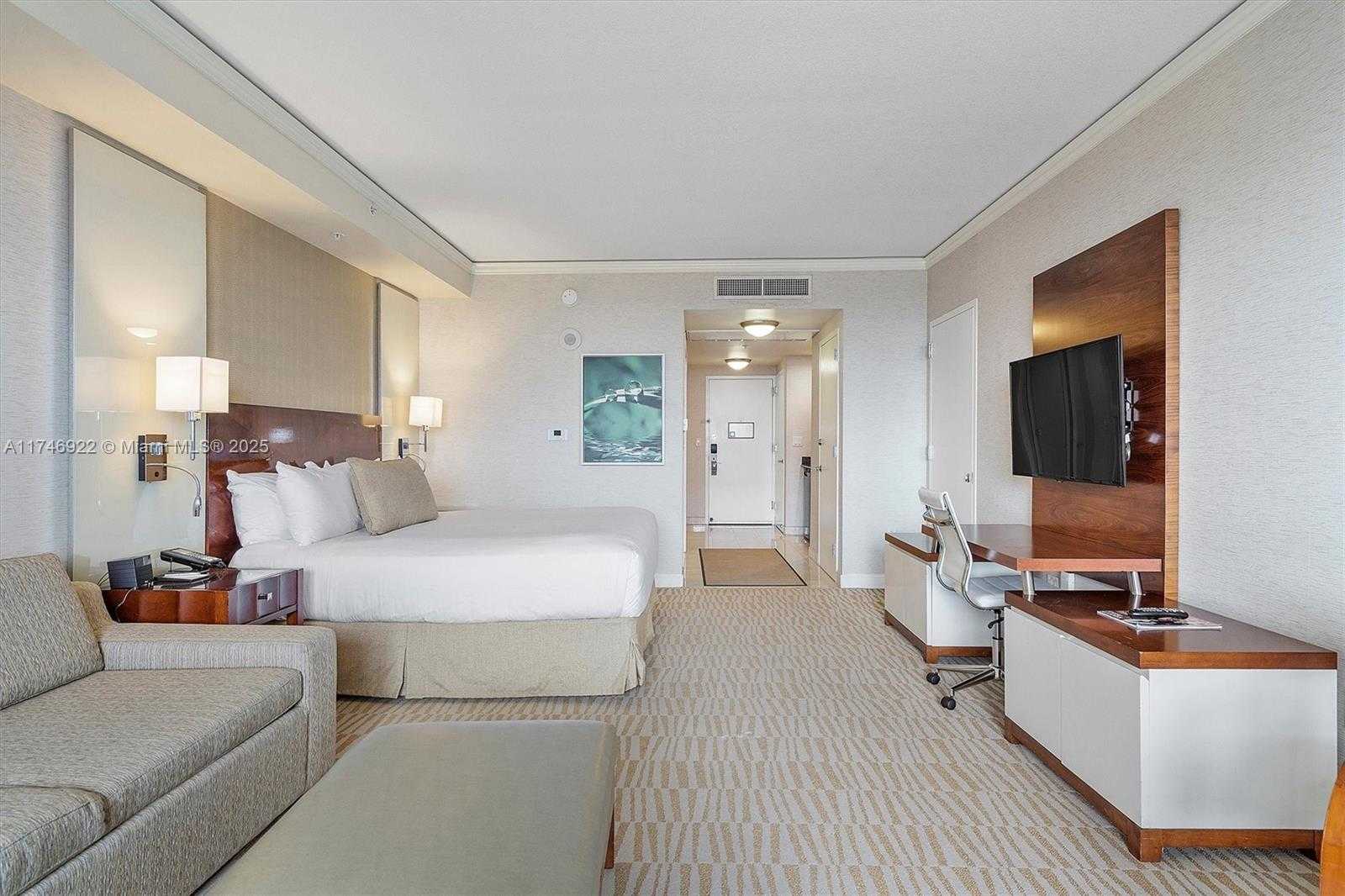 Small Image of 18001 COLLINS AVE #1817, Sunny Isles Beach Number 14