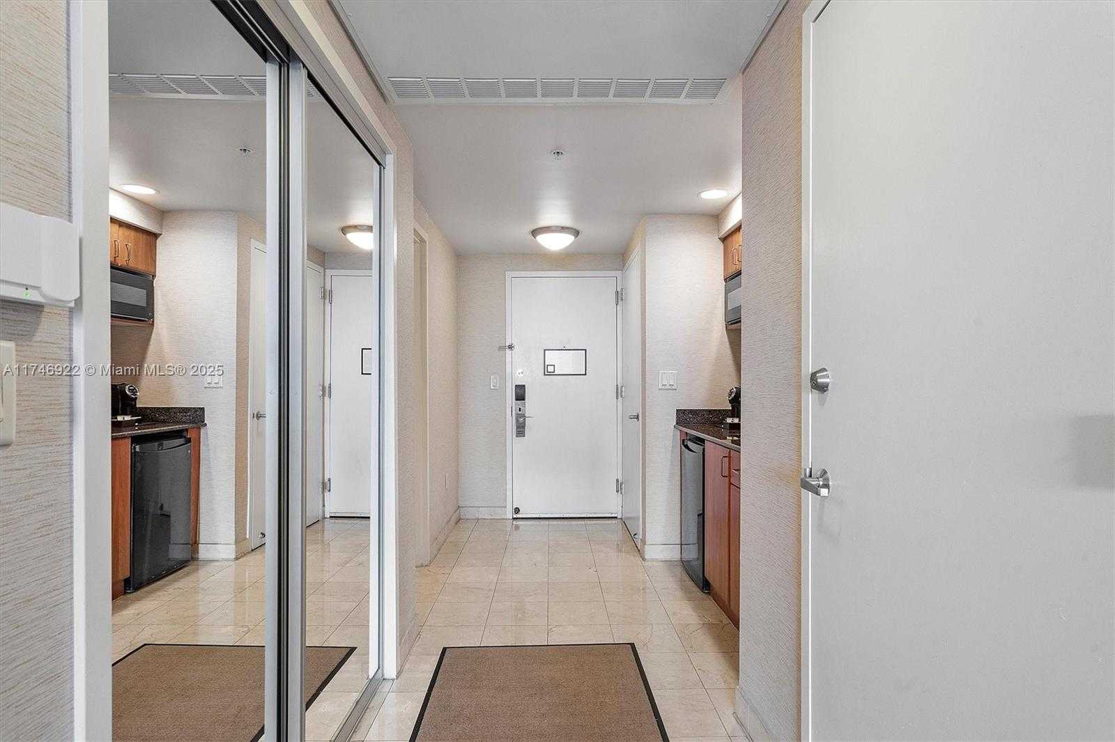 Small Image of 18001 COLLINS AVE #1817, Sunny Isles Beach Number 15