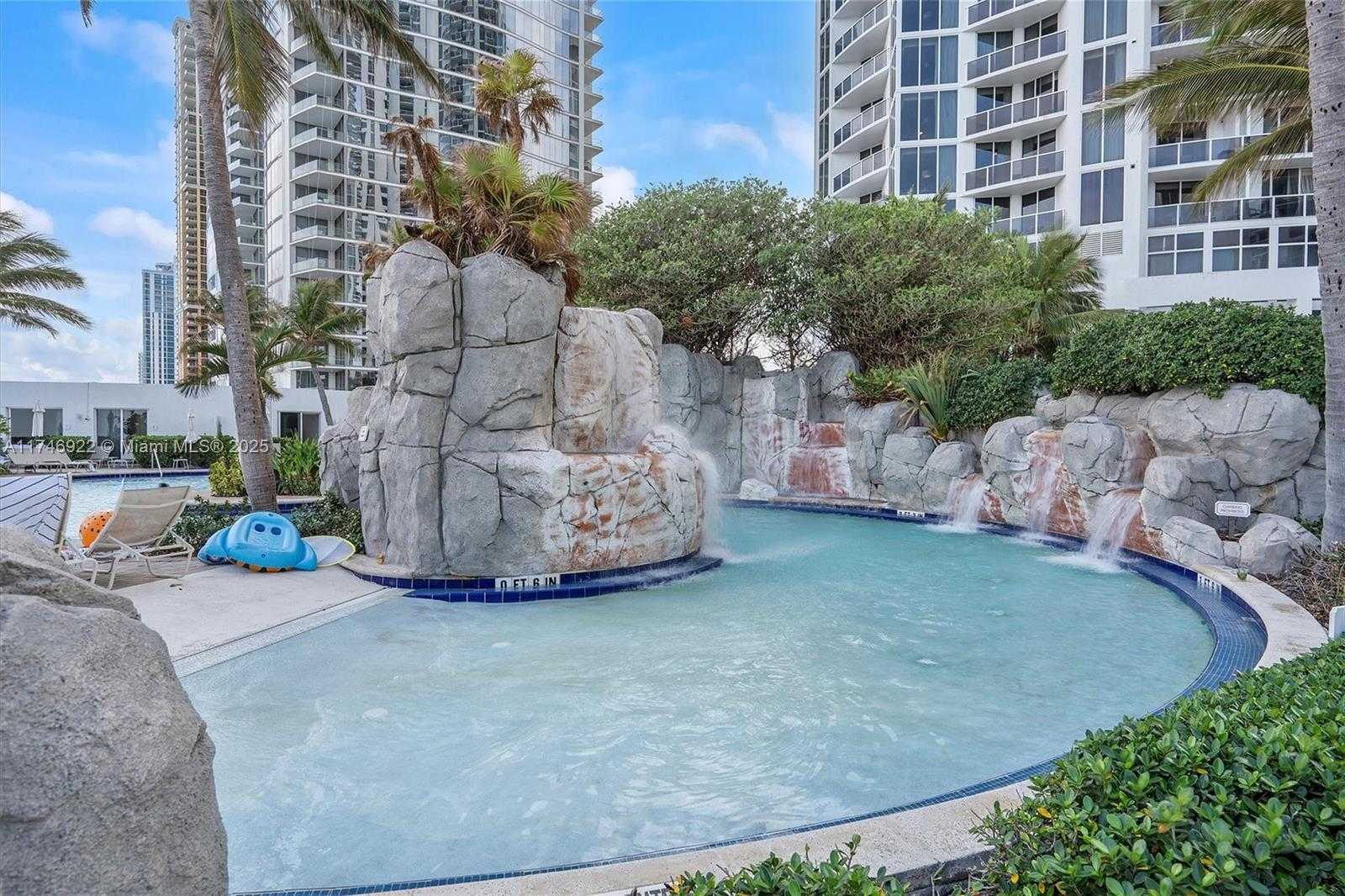 Small Image of 18001 COLLINS AVE #1817, Sunny Isles Beach Number 44