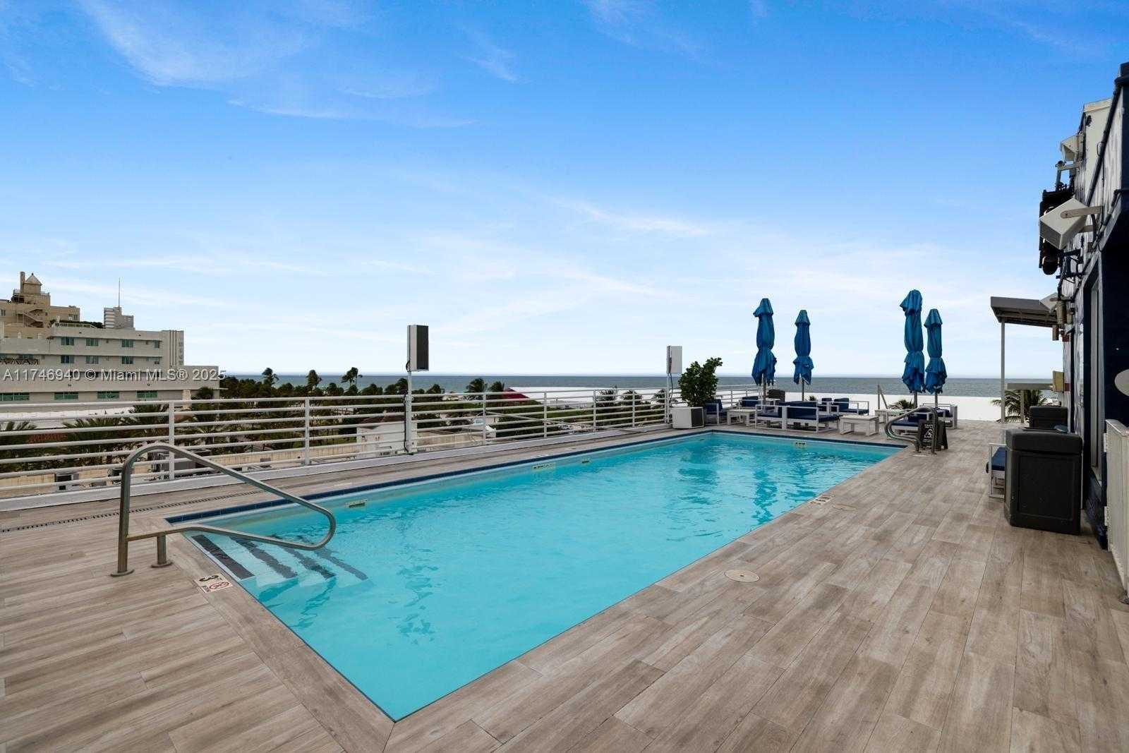 Small Image of 1024 Ocean Dr, Miami Beach, FL 33139, USA Number 19