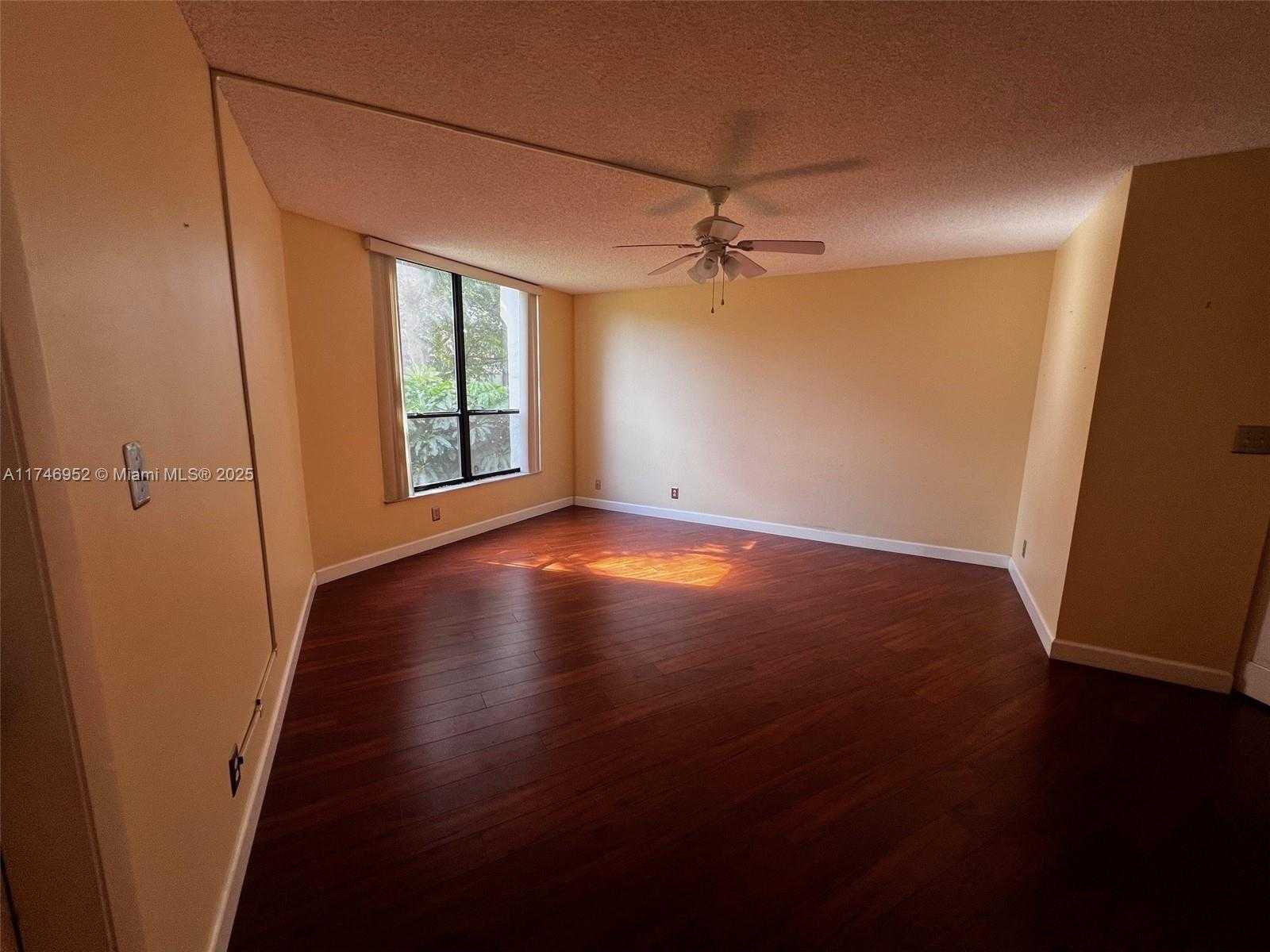 Small Image of 7850 WEST MCNAB RD #208, Tamarac Number 8