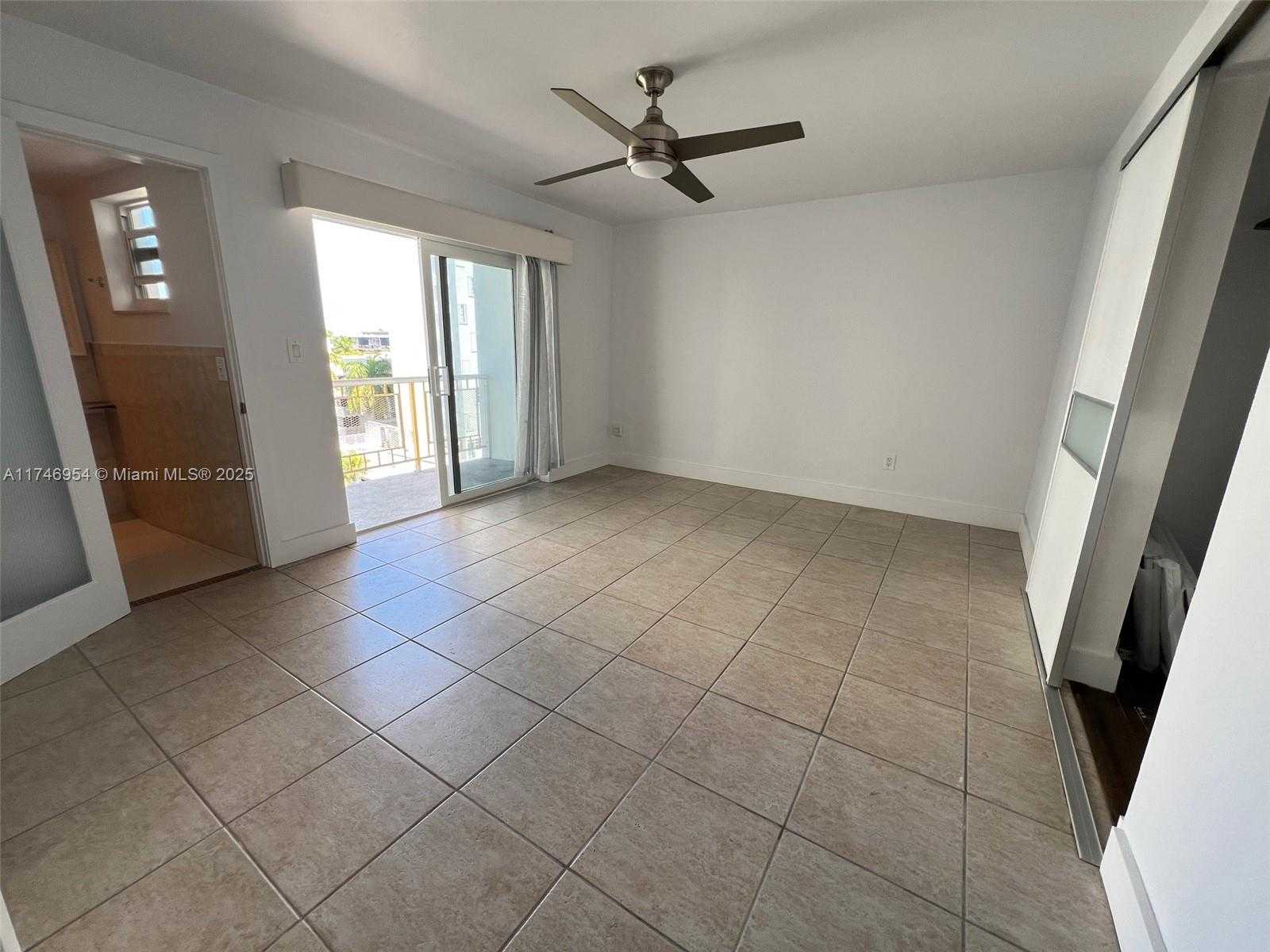 Small Image of 1340 LINCOLN RD #705, Miami Beach Number 12