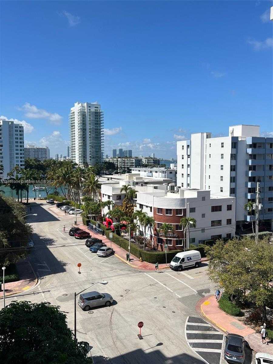 Small Image of 1340 LINCOLN RD #705, Miami Beach Number 18