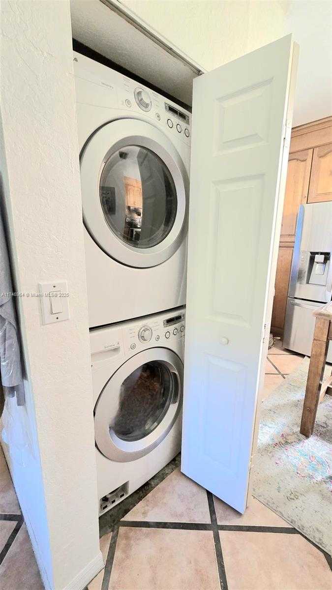 Small Image of 5660 NORTH WEST 115TH CT #209, Doral Number 19