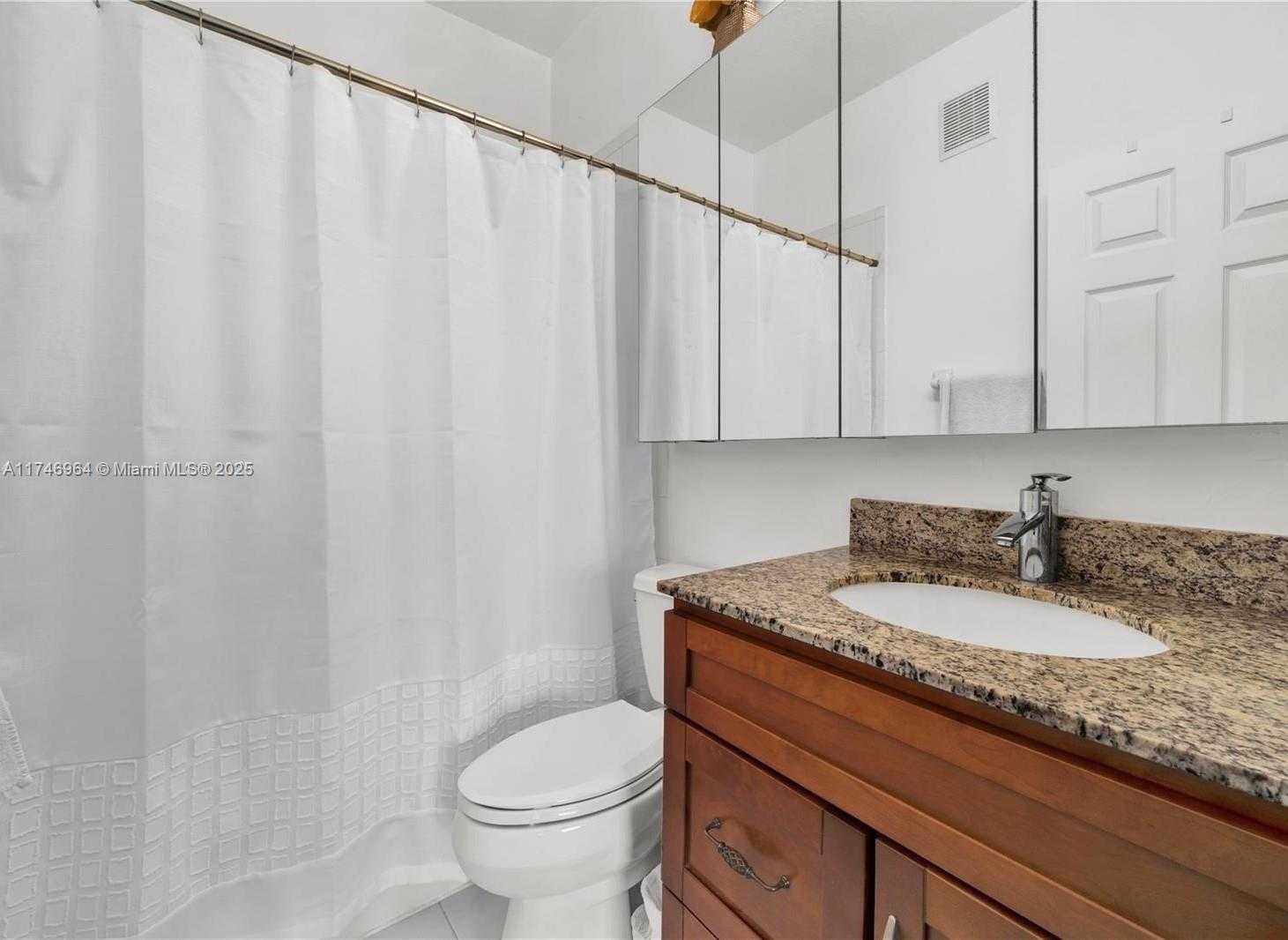 Small Image of 5660 NORTH WEST 115TH CT #209, Doral Number 27