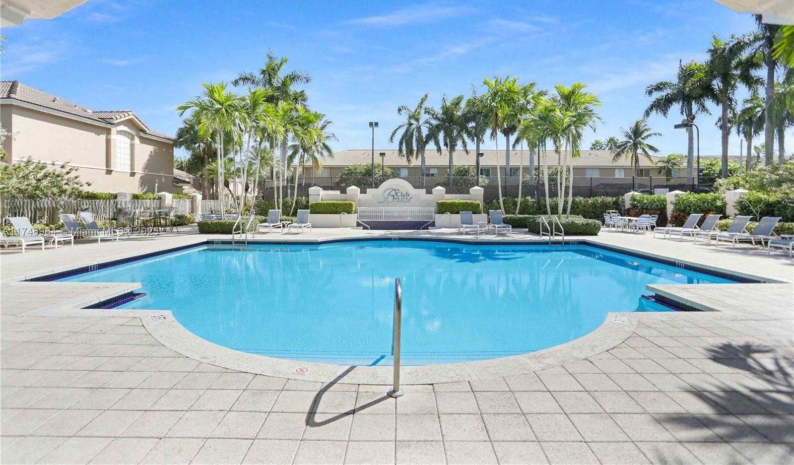 Small Image of 5660 NORTH WEST 115TH CT #209, Doral Number 29
