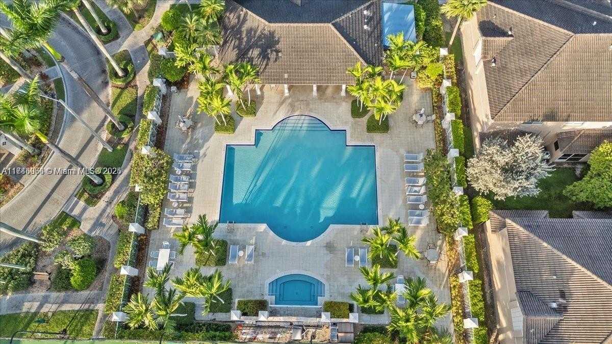 Small Image of 5660 NORTH WEST 115TH CT #209, Doral Number 31