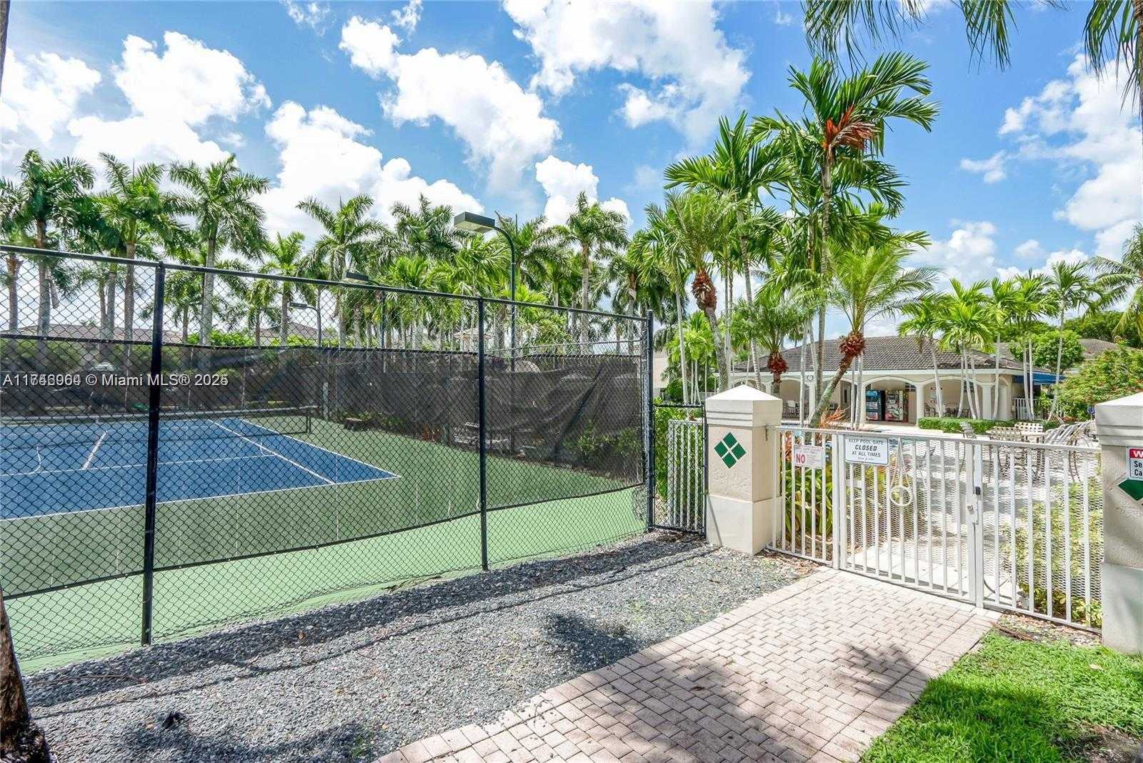 Small Image of 5660 NORTH WEST 115TH CT #209, Doral Number 32