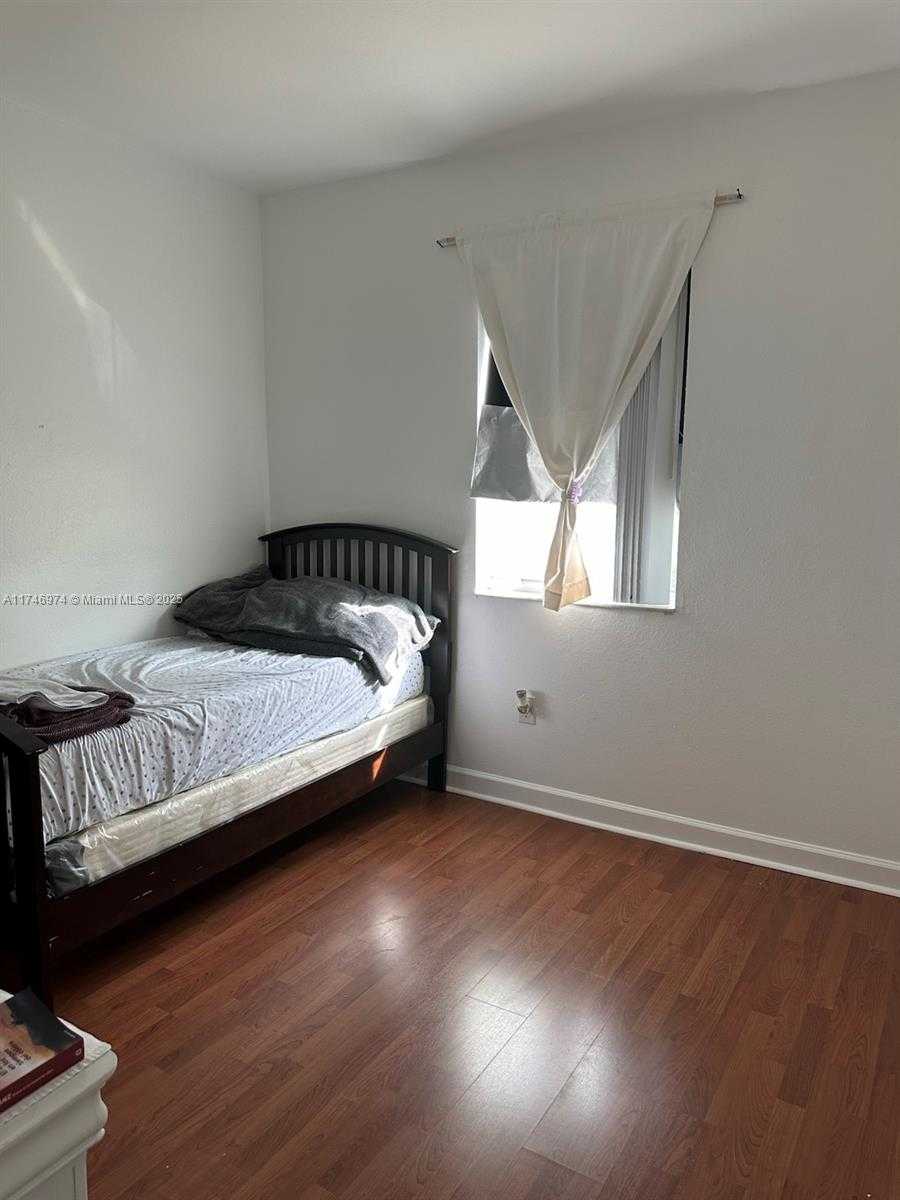 Small Image of 11031 SOUTH WEST 246TH ST, Homestead Number 21