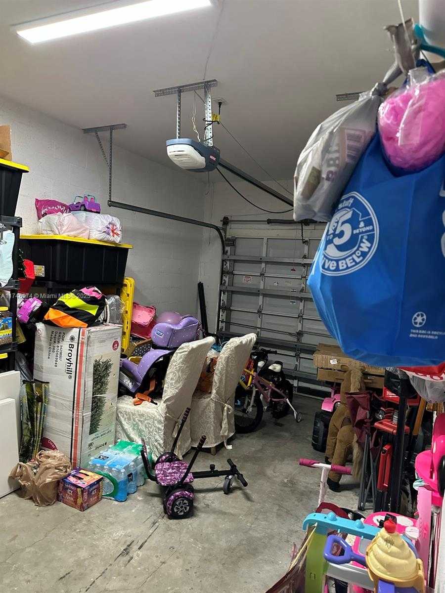 Small Image of 11031 SOUTH WEST 246TH ST, Homestead Number 27