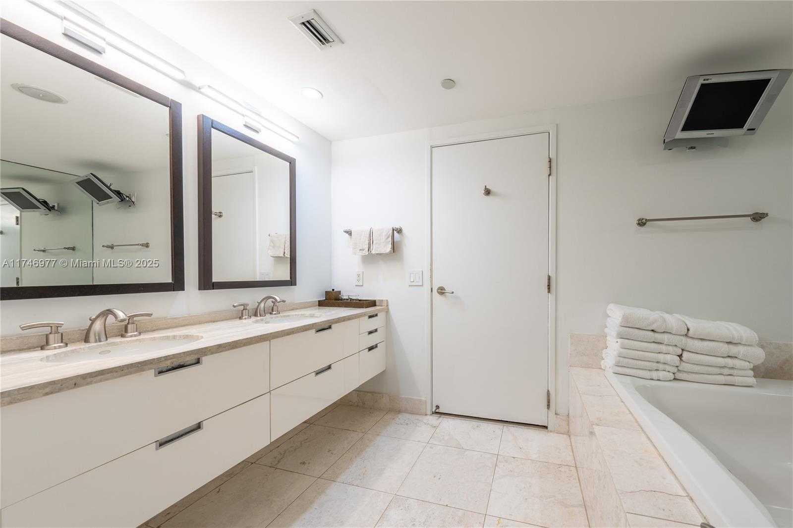 Small Image of 9401 COLLINS AVE #403, Surfside Number 21