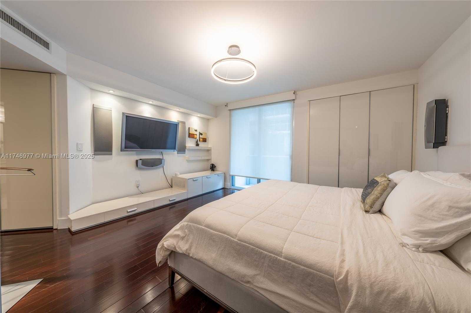 Small Image of 9401 COLLINS AVE #403, Surfside Number 28