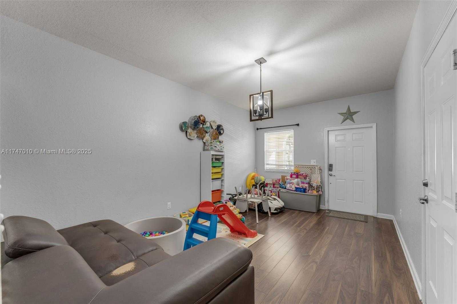 Small Image of 22412 SOUTH WEST 89TH AVE #22412, Cutler Bay Number 6