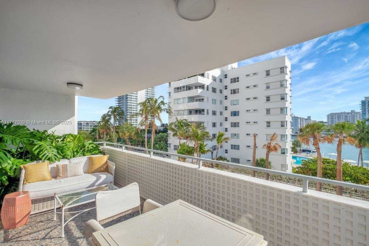 Small Image of 11 ISLAND AVE #402, Miami Beach Number 10