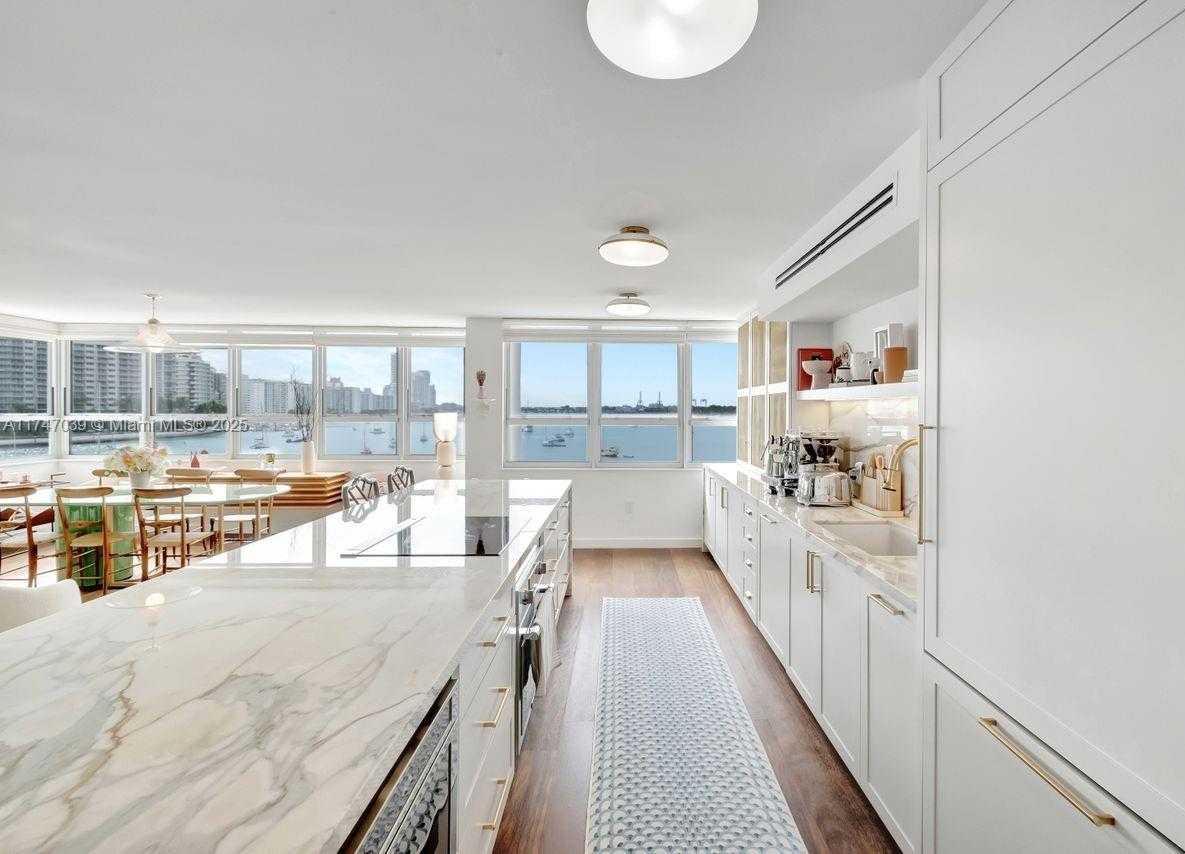 Small Image of 11 ISLAND AVE #402, Miami Beach Number 12