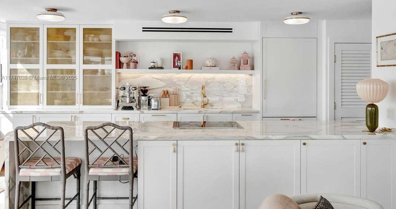 Small Image of 11 ISLAND AVE #402, Miami Beach Number 14