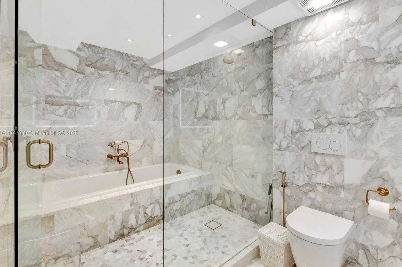 Small Image of 11 ISLAND AVE #402, Miami Beach Number 24