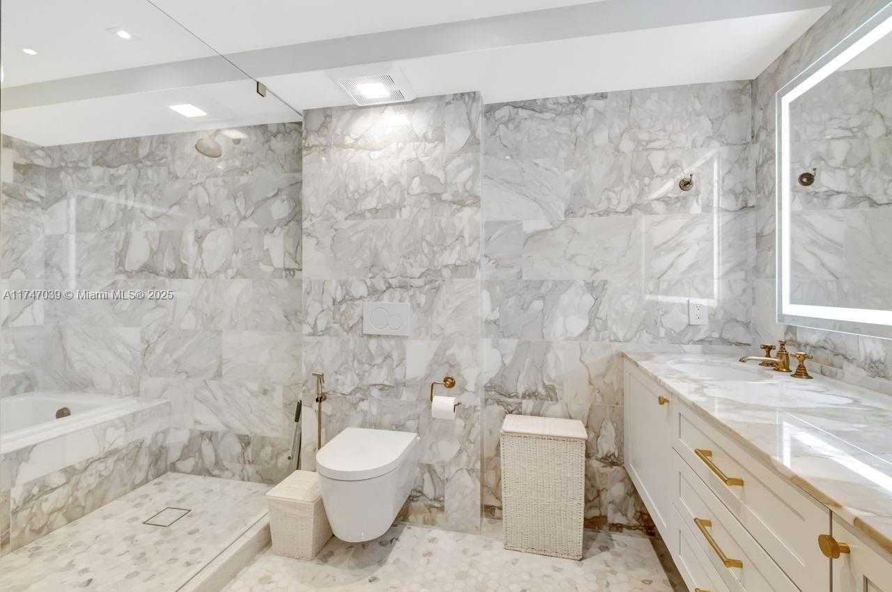 Small Image of 11 ISLAND AVE #402, Miami Beach Number 25