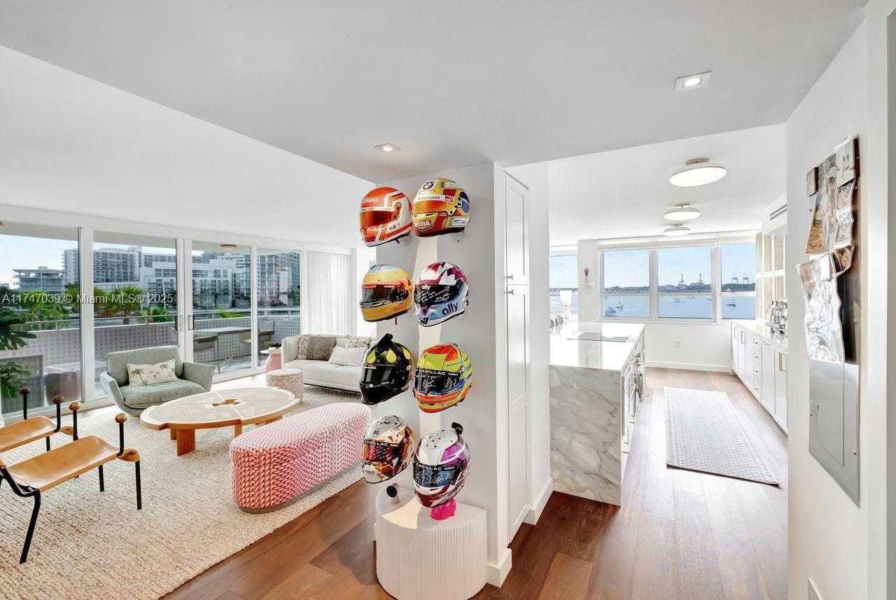 Small Image of 11 ISLAND AVE #402, Miami Beach Number 5