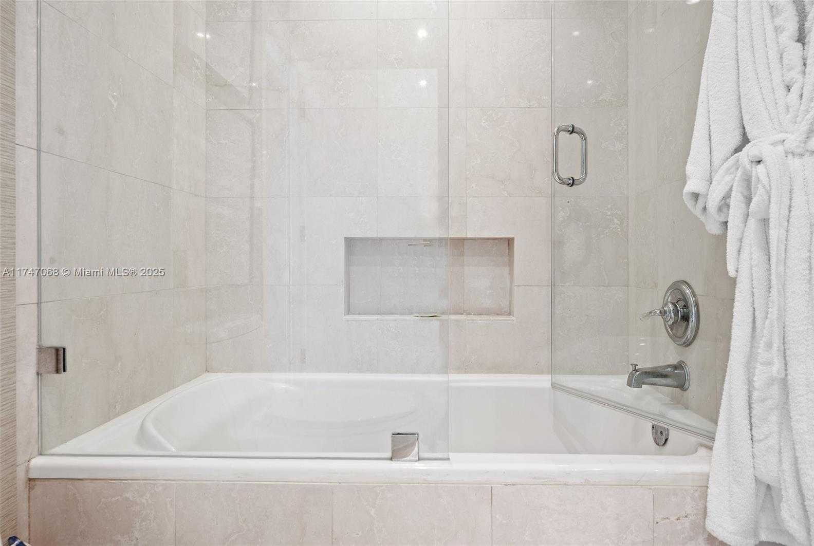 Small Image of 9601 COLLINS AVE #1208, Bal Harbour Number 23