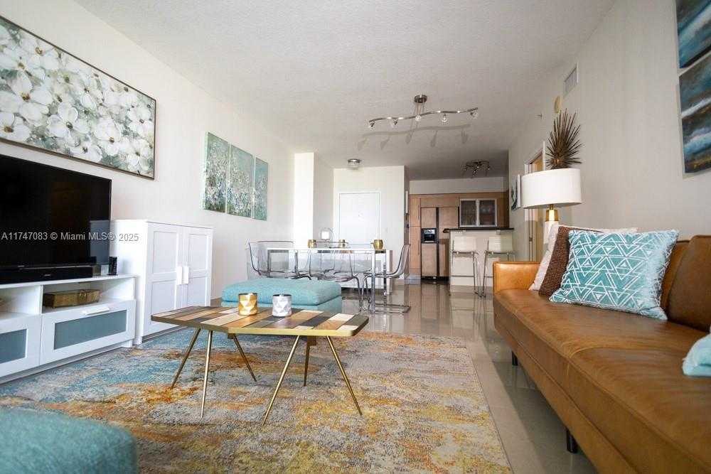 Small Image of 335 SOUTH BISCAYNE BLVD #2200, Miami Number 2