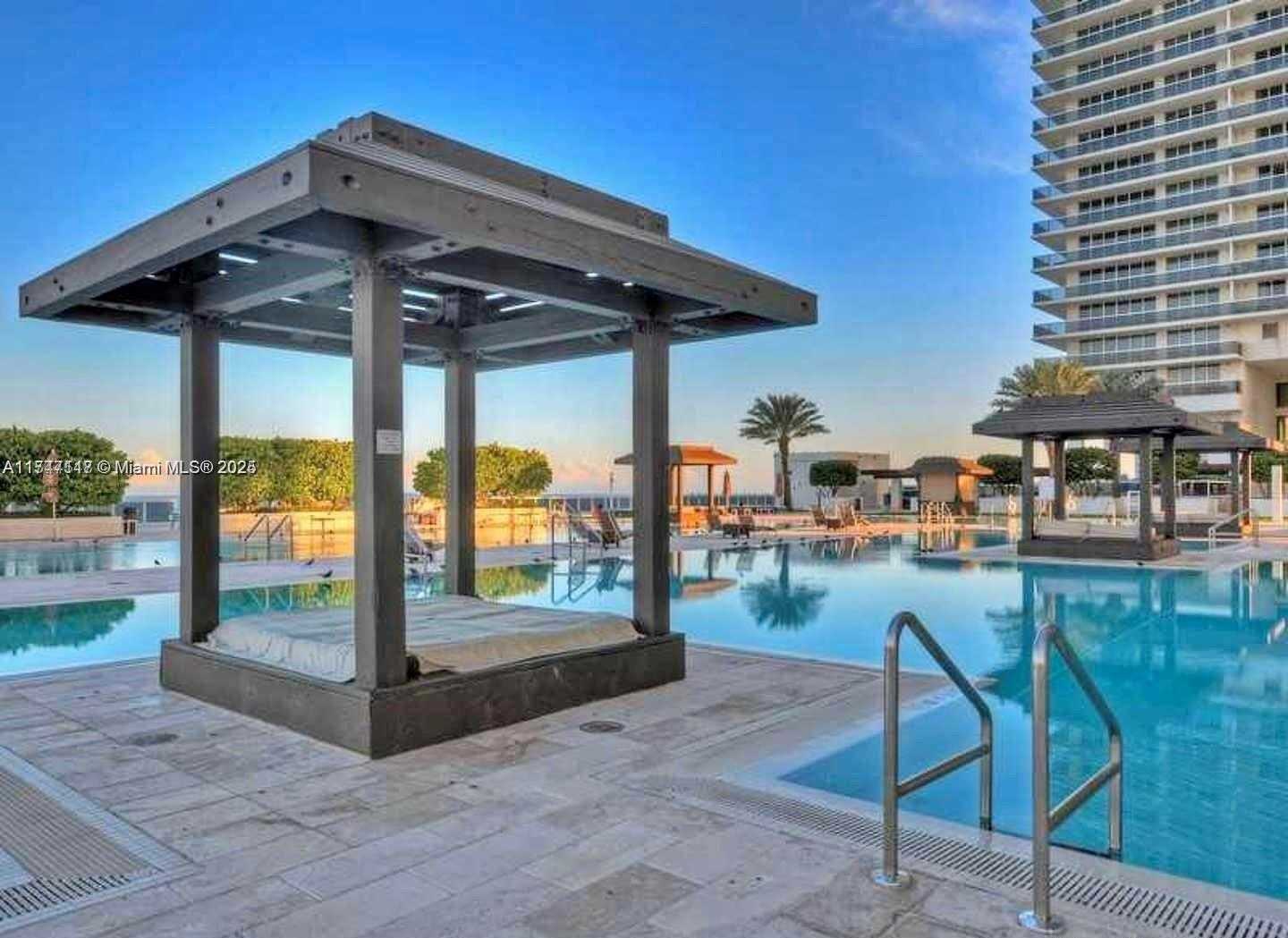 Small Image of 1800 SOUTH OCEAN DR #3908, Hallandale Beach Number 23