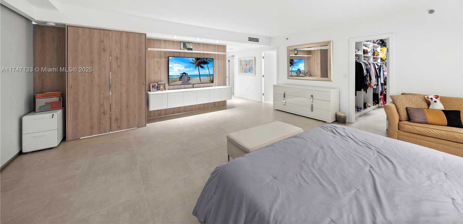 Small Image of 10205 Collins Ave, Bal Harbour, FL 33154, USA Number 16