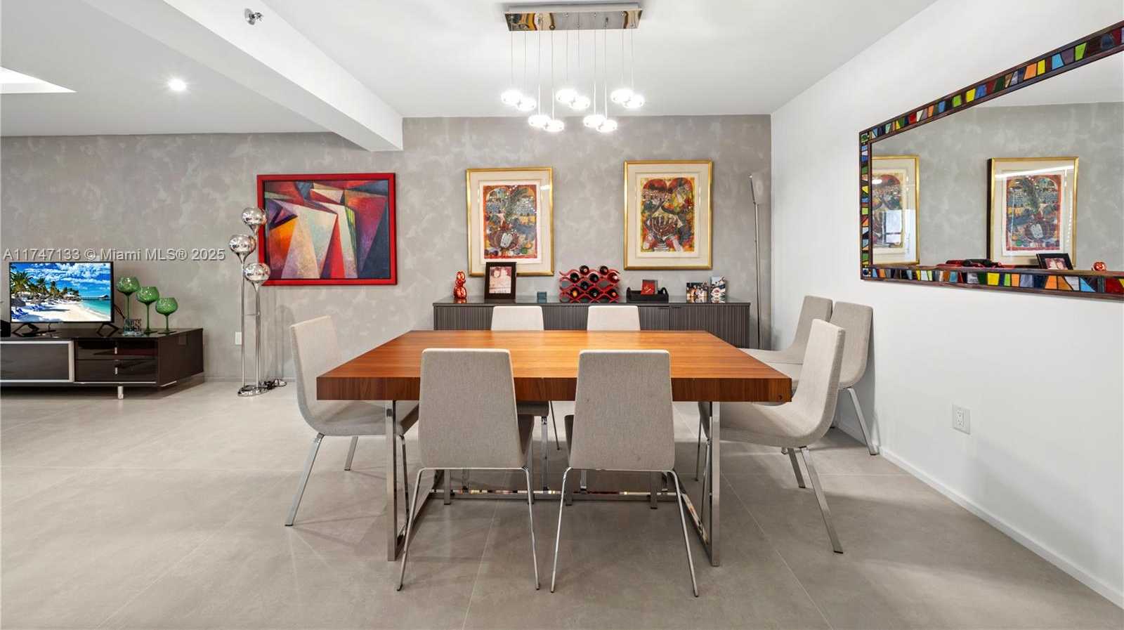 Small Image of 10205 Collins Ave, Bal Harbour, FL 33154, USA Number 9
