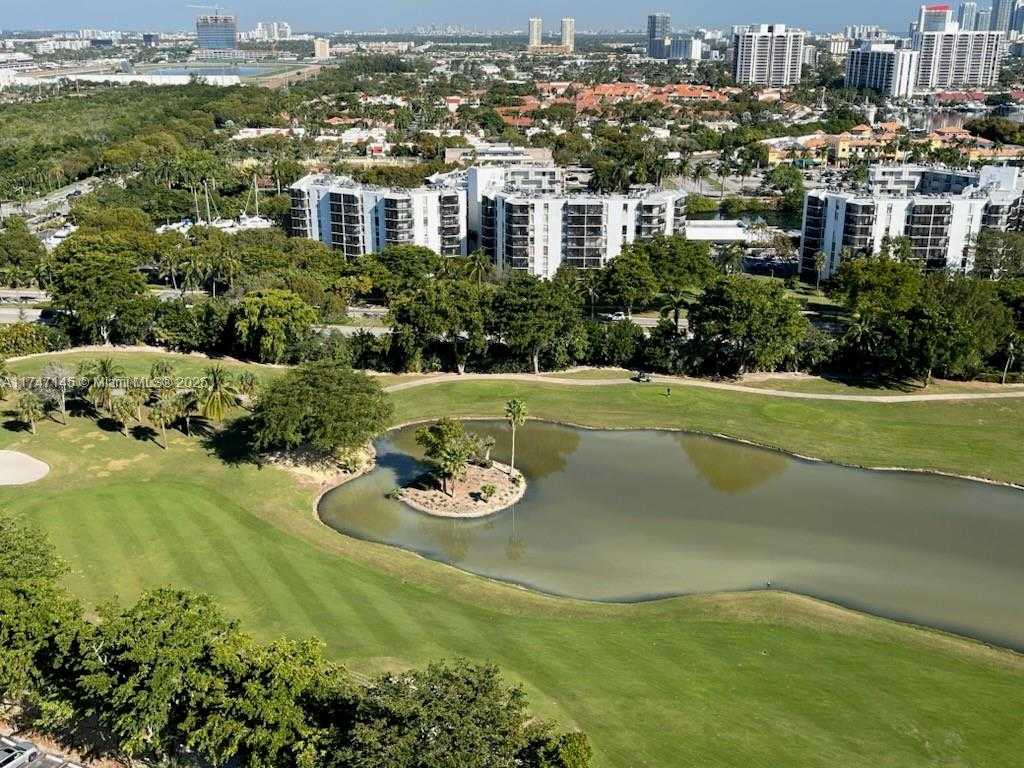 Small Image of 20355 NORTH EAST 34 CT #2429, Aventura Number 4