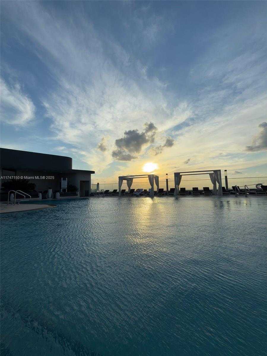Small Image of 1000 BRICKELL PLZ #4314, Miami Number 26