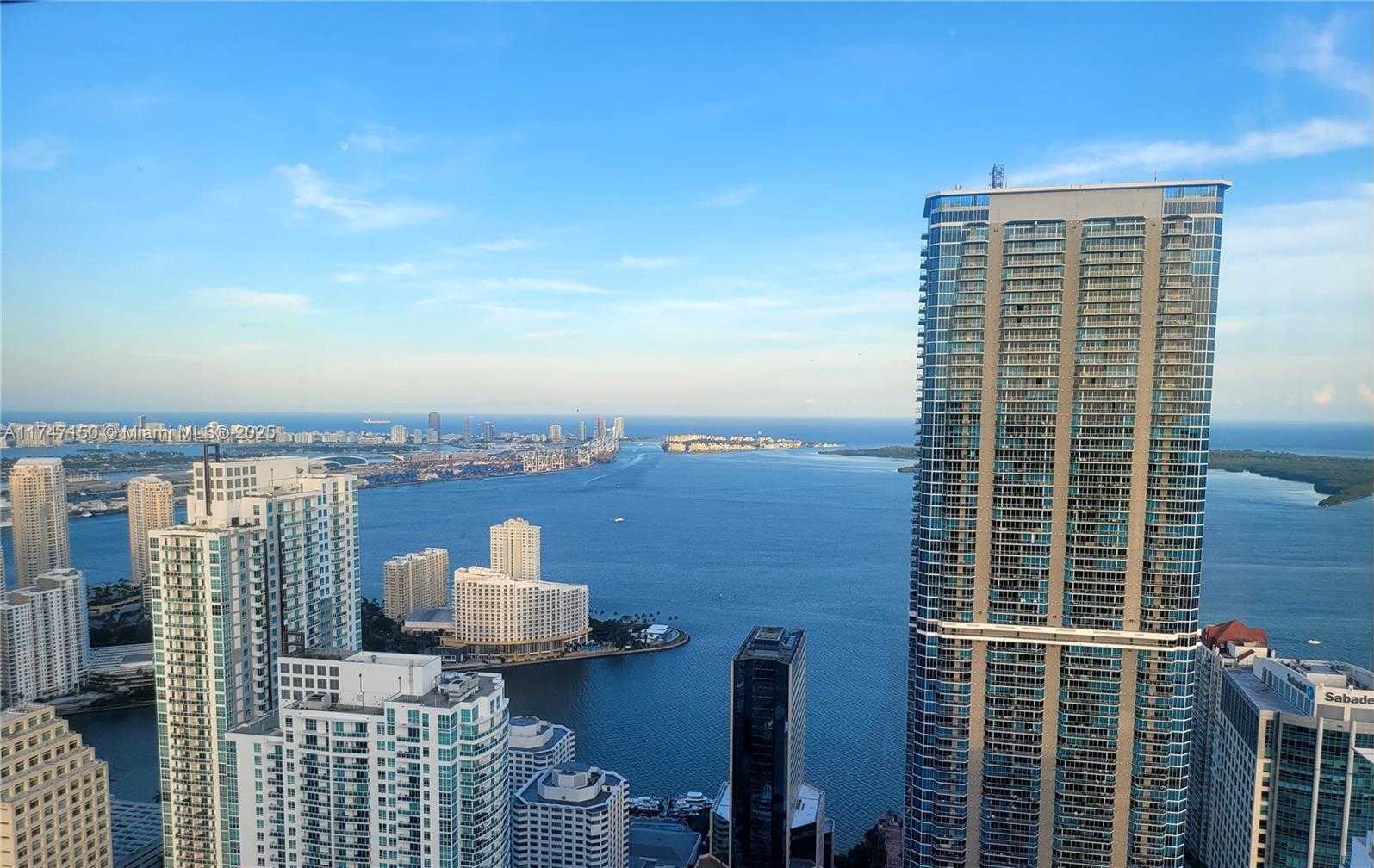 Small Image of 1000 BRICKELL PLZ #4314, Miami Number 35