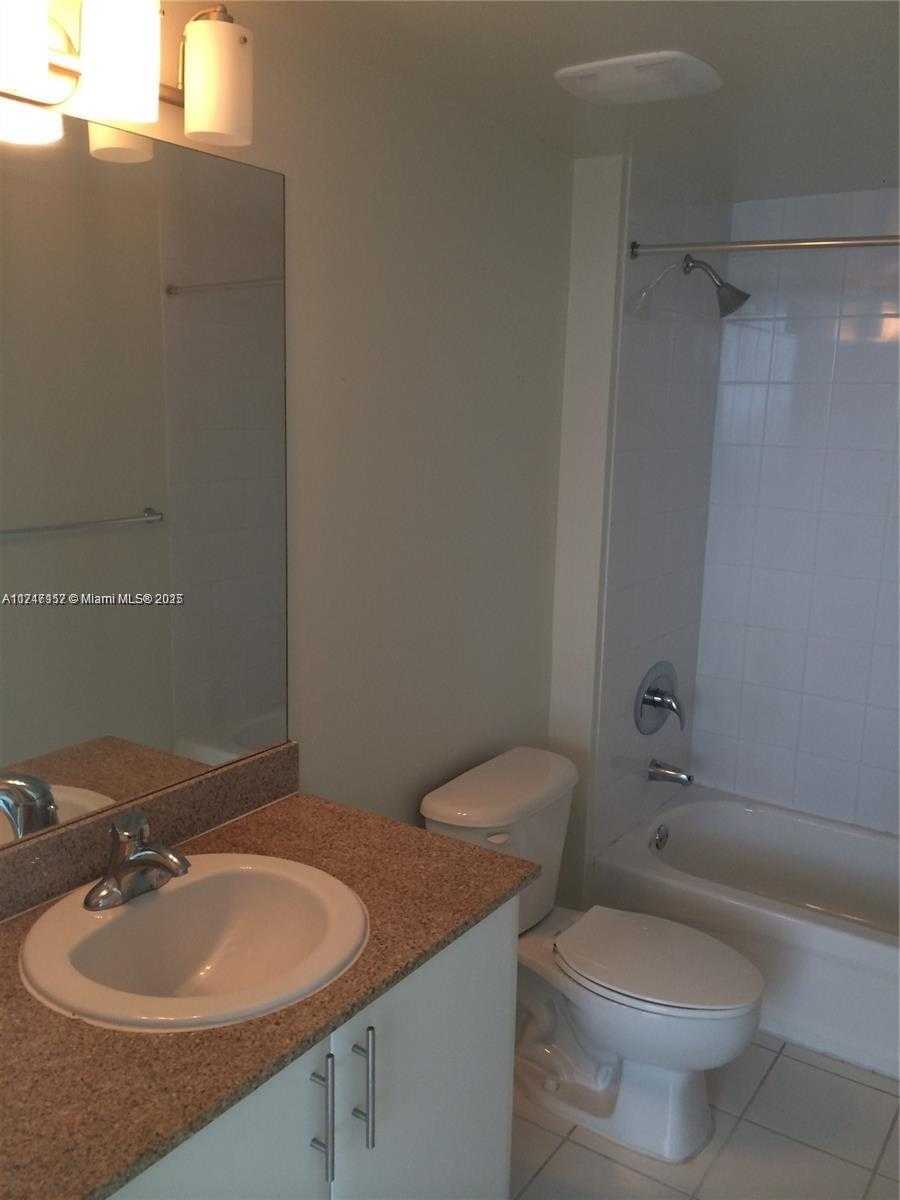 Small Image of 1861 NORTH WEST S RIVER DR #1005, Miami Number 10