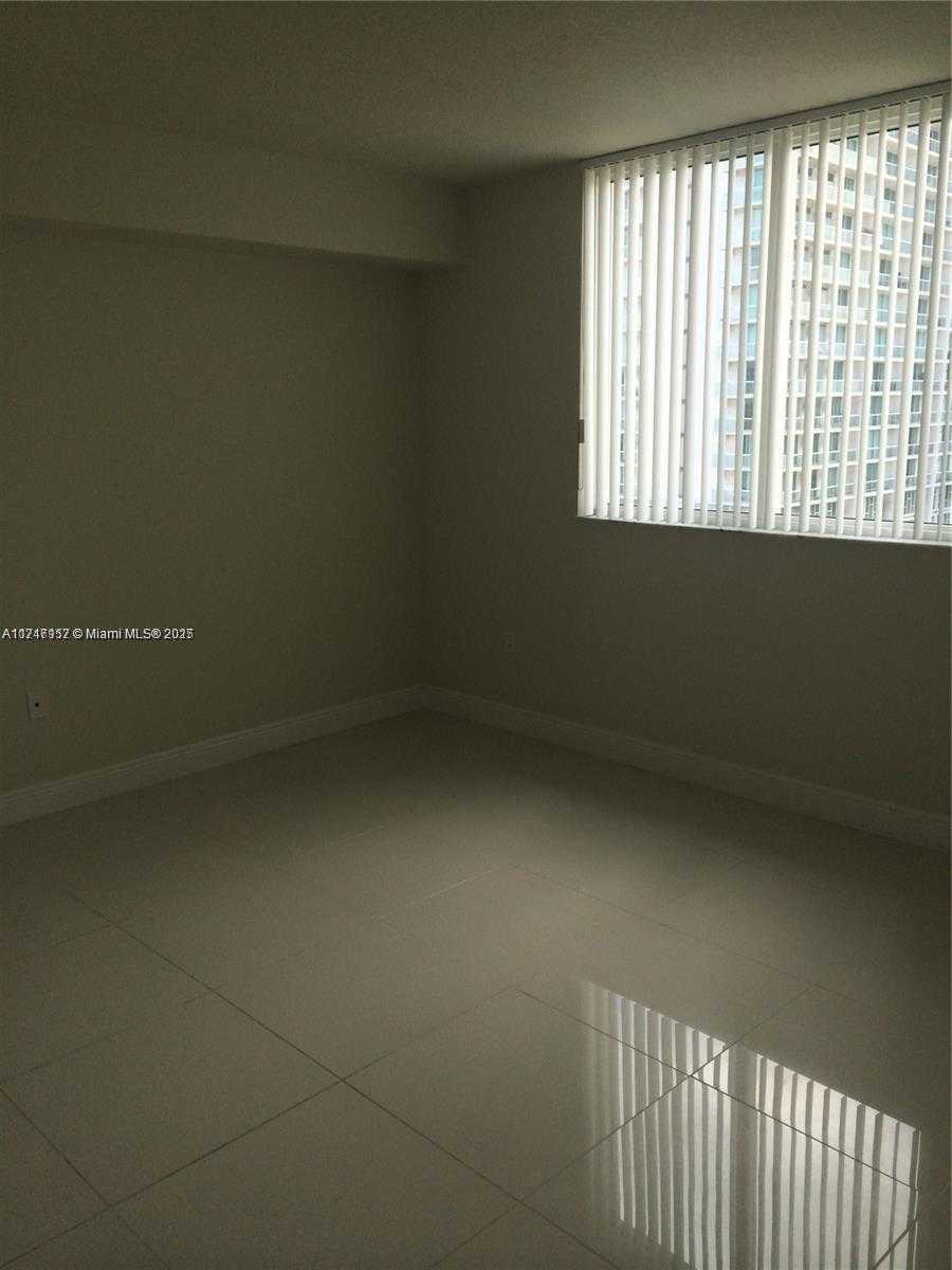 Small Image of 1861 NORTH WEST S RIVER DR #1005, Miami Number 11