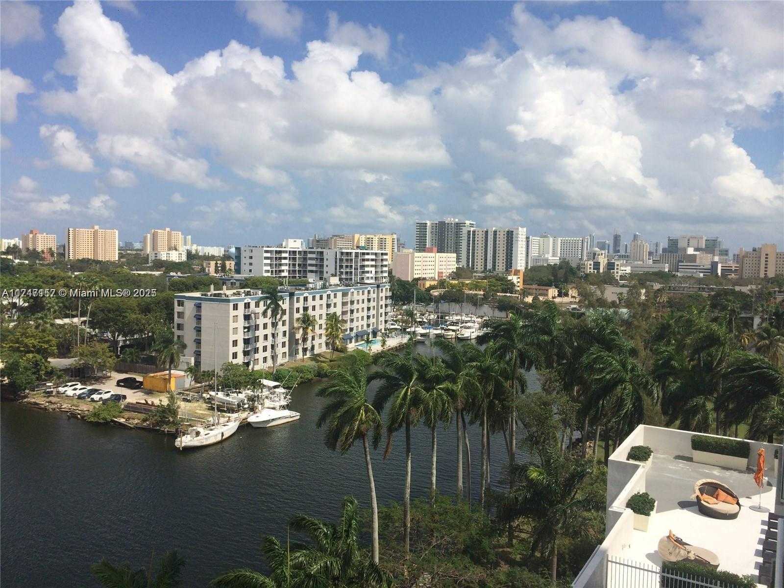 Small Image of 1861 NORTH WEST S RIVER DR #1005, Miami Number 2