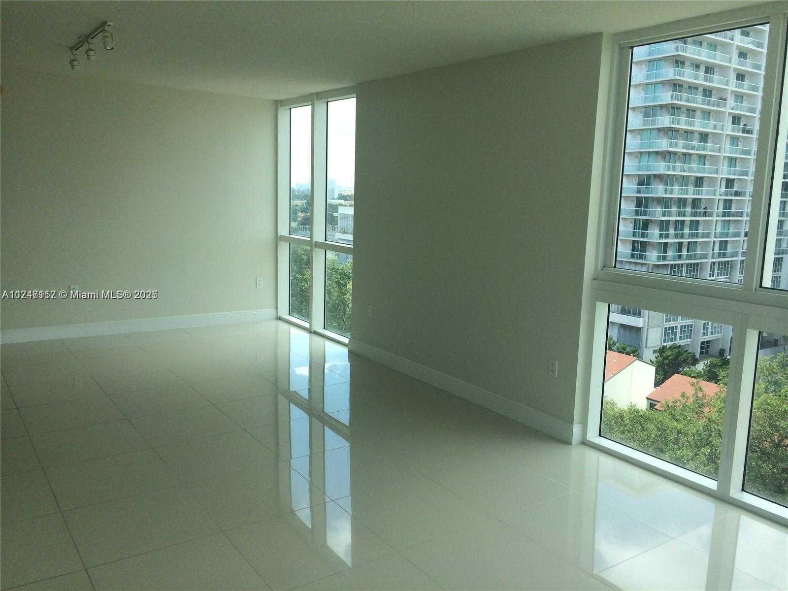 Small Image of 1861 NORTH WEST S RIVER DR #1005, Miami Number 6