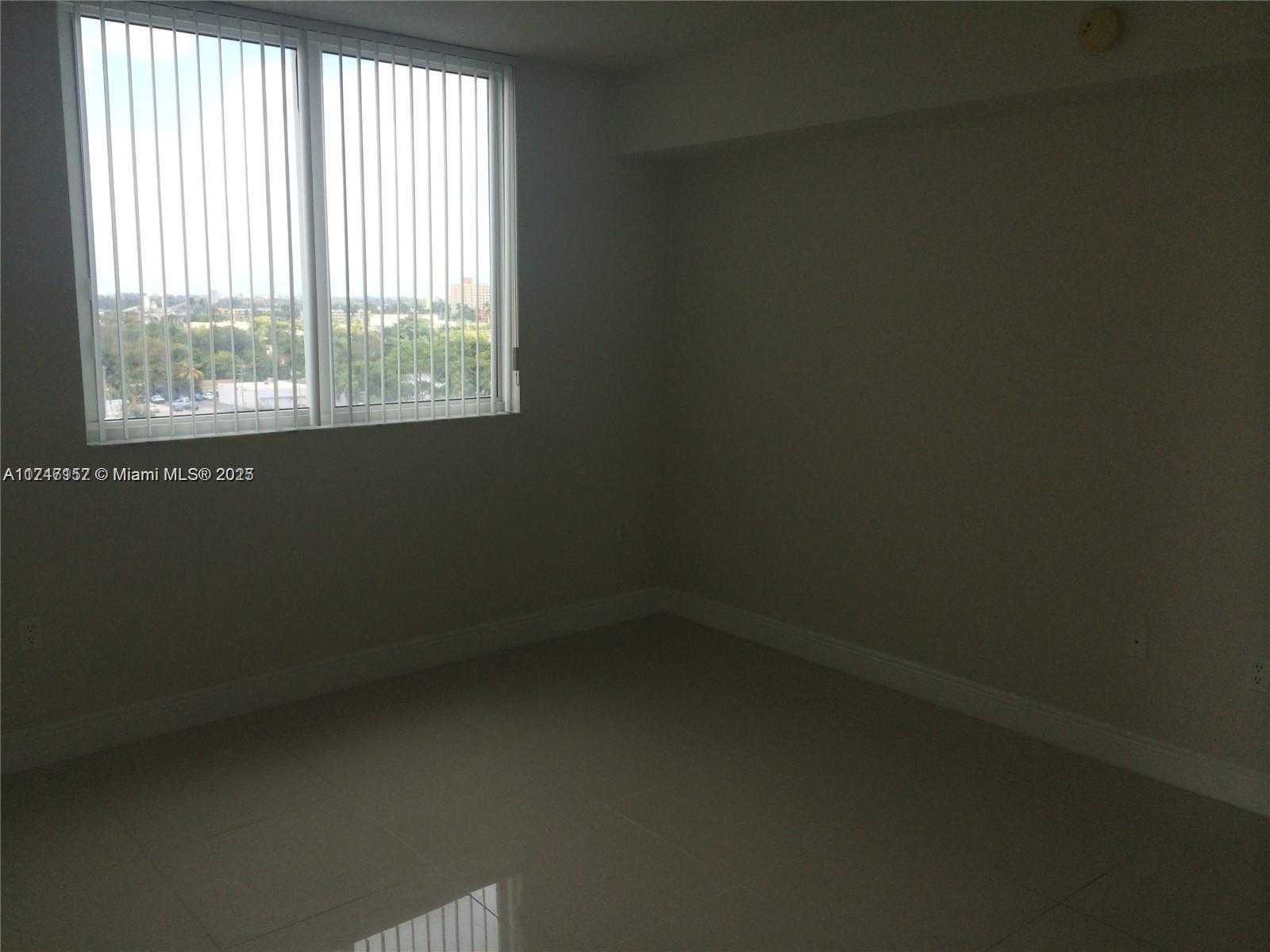 Small Image of 1861 NORTH WEST S RIVER DR #1005, Miami Number 9