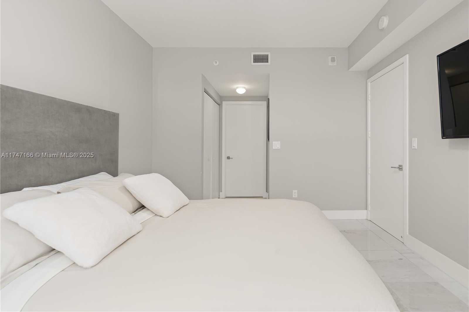 Small Image of 488 NORTH EAST 18TH ST #1508, Miami Number 21