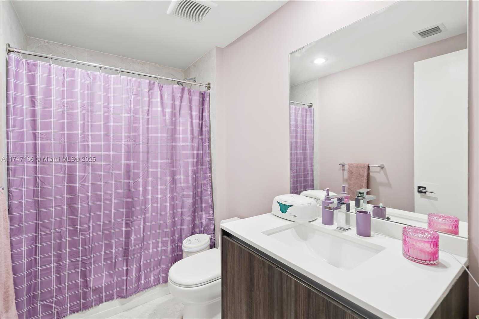 Small Image of 488 NORTH EAST 18TH ST #1508, Miami Number 25