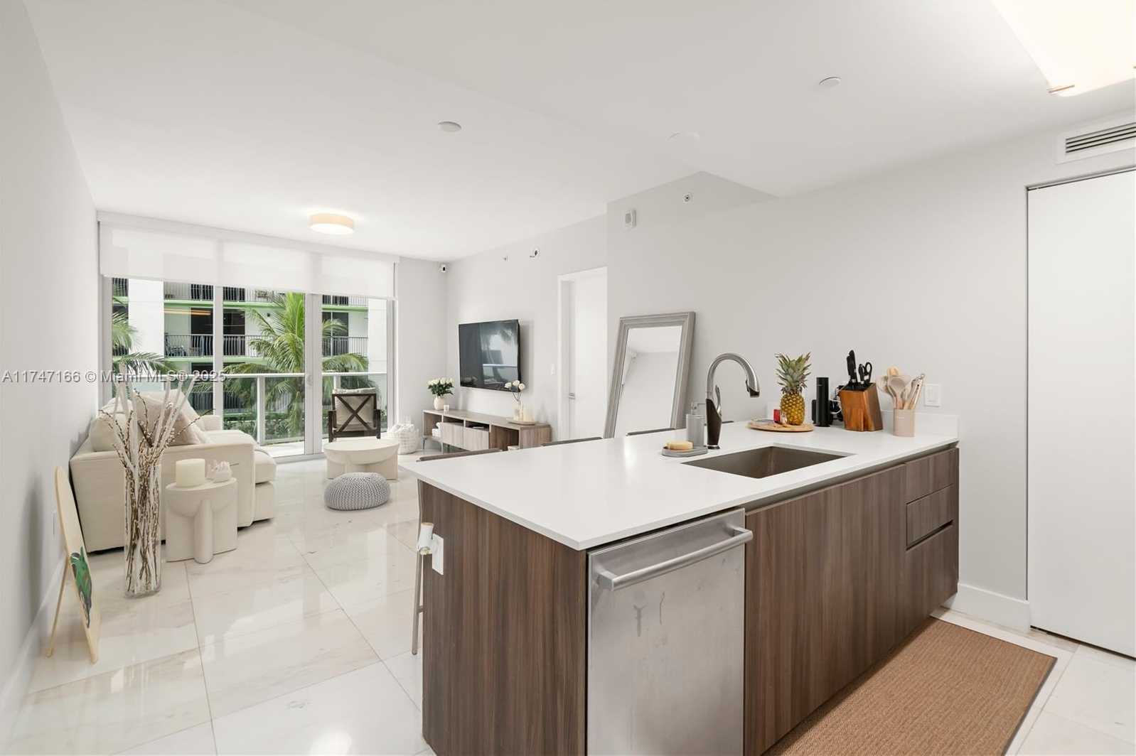 Small Image of 488 NORTH EAST 18TH ST #1508, Miami Number 4