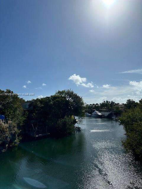Small Image of 111 EDGEWATER DR #1A, Coral Gables Number 20