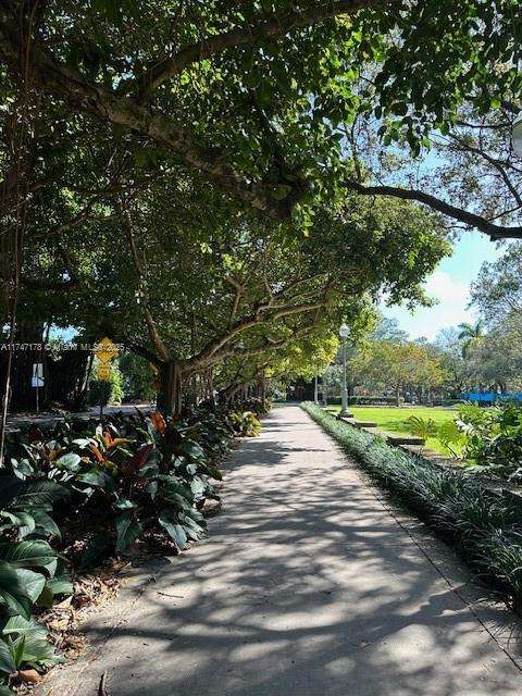 Small Image of 111 EDGEWATER DR #1A, Coral Gables Number 22