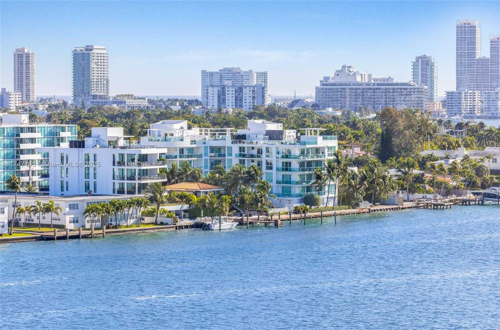 Small Image of 7601 EAST TREASURE DRIVE #1119, North Bay Village Number 13