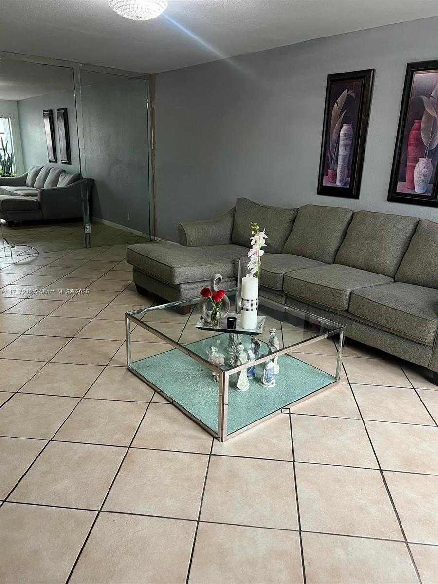 Small Image of 3057 CORAL SPRINGS DR #102, Coral Springs Number 10