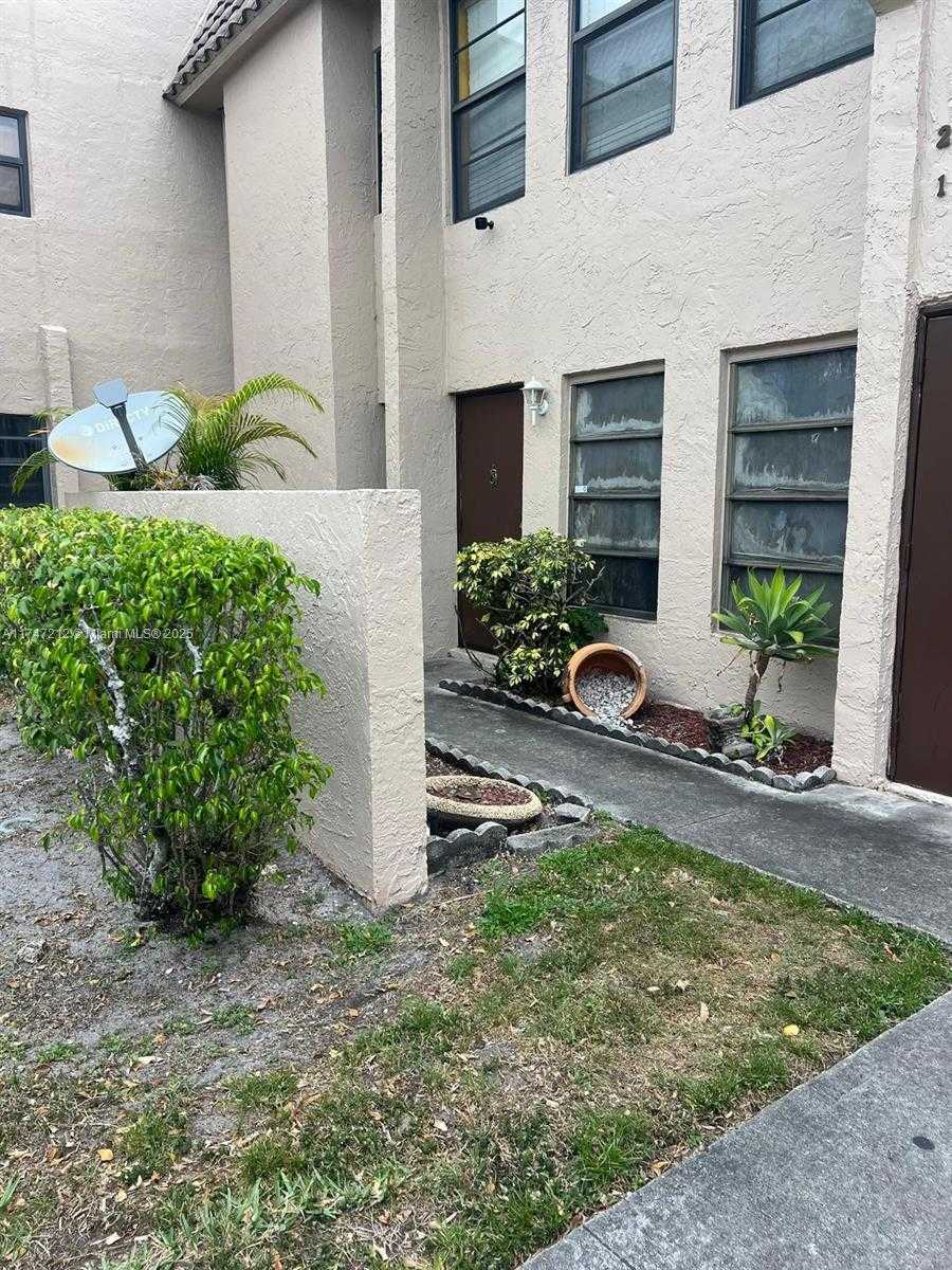Small Image of 3057 CORAL SPRINGS DR #102, Coral Springs Number 26