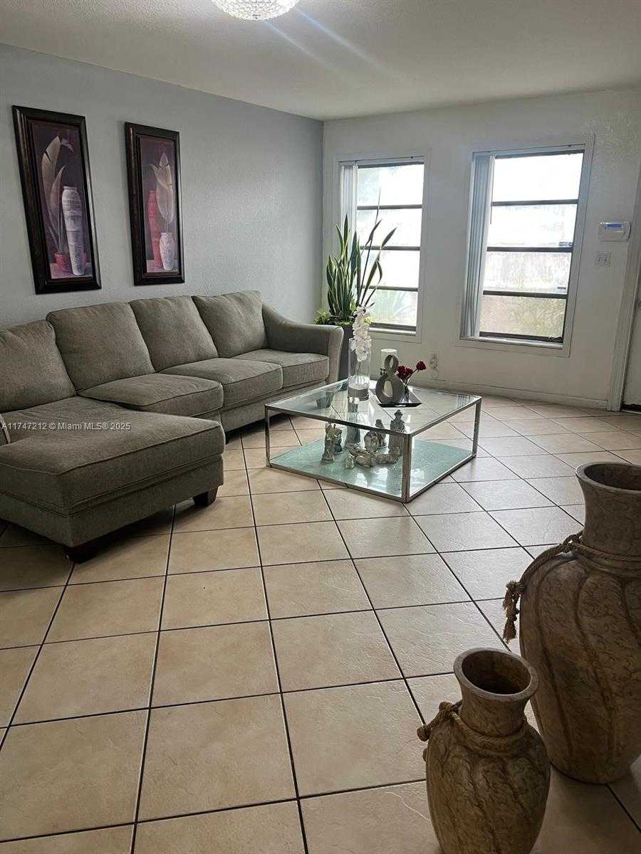 Small Image of 3057 CORAL SPRINGS DR #102, Coral Springs Number 9